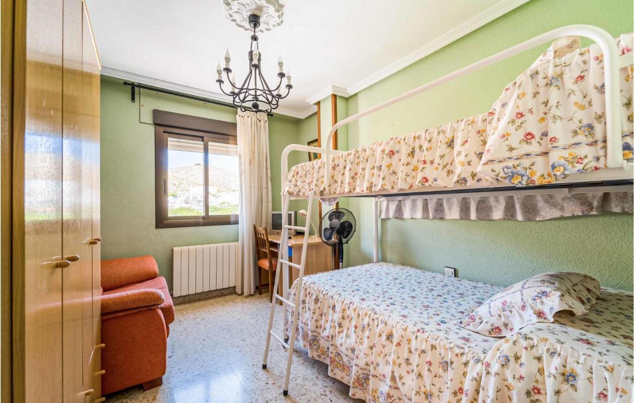 3 Bedroom Cozy Apartment In Pegalajar المظهر الخارجي الصورة